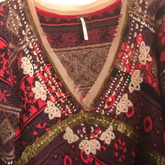 Free People V-Neck Patterned Sweater Tunic with Embroidery - Picture 3 of 4